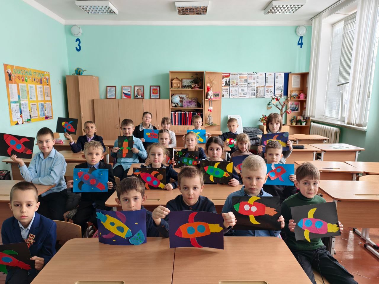 День космонавтики.